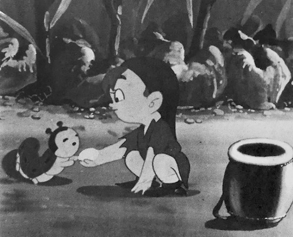 Гном и зелёная гусеница