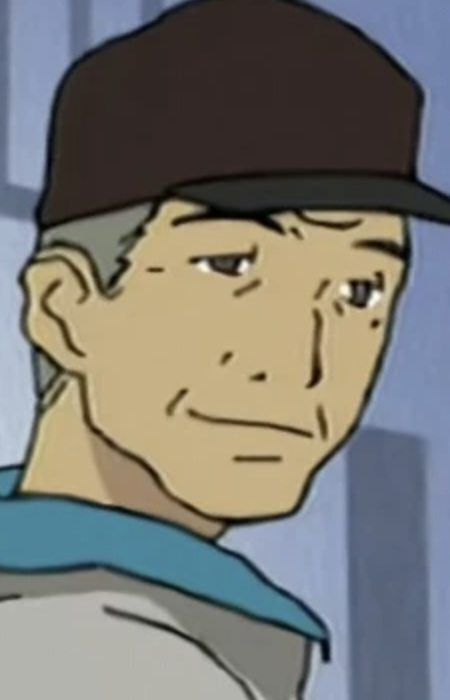 Старик из газетного киоска