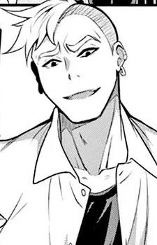 Каору Томура