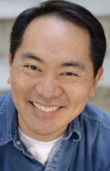 Кэйсукэ Хоаси