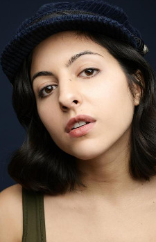 Манон Адольф