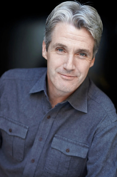 Брюс Динсмор