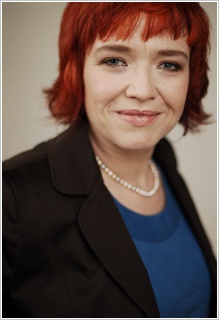 Линна Льюис