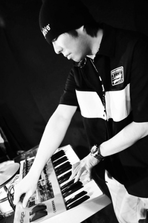 Томоюки Накадзава