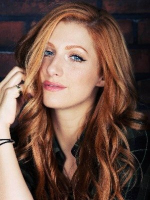 Лара Траутманн