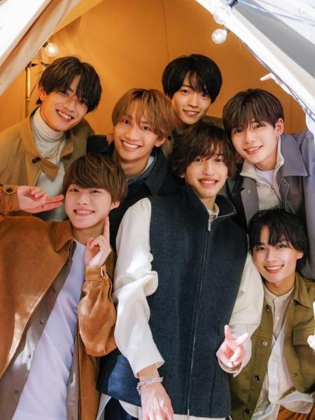 Нанива Данси