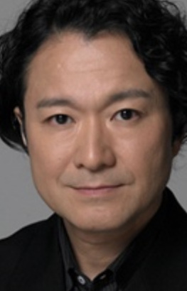 Акира Сираи