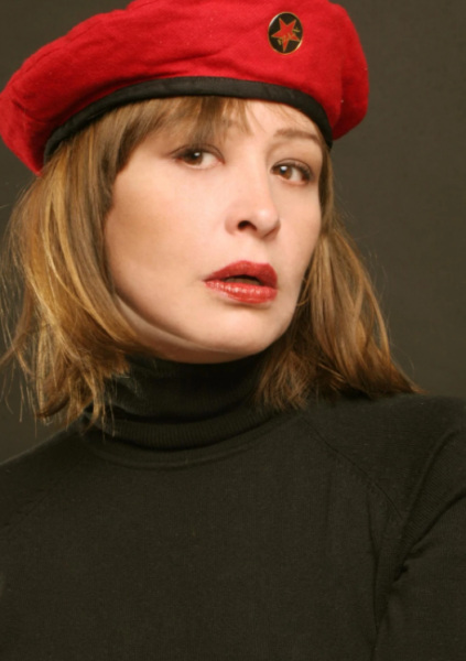 Карола Васкес