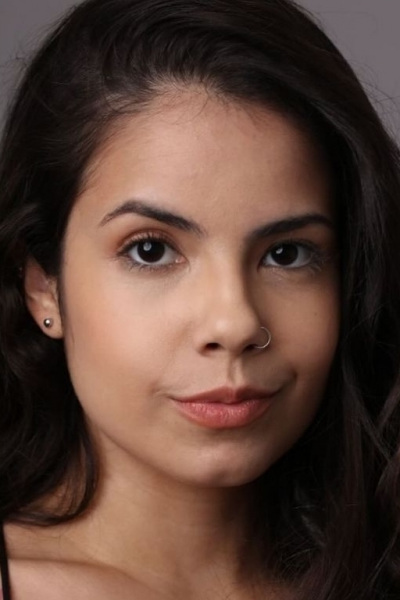 Стефани Кустоди