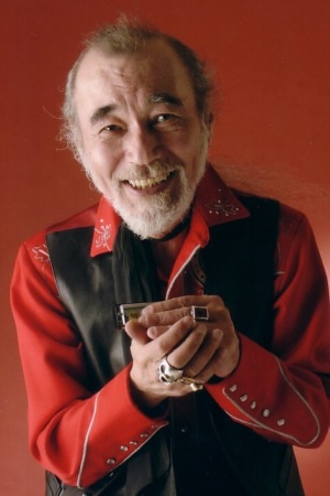 Мики Кёртис