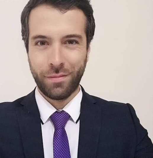 Марио Варгас