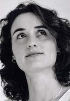 Вероник Юзуро