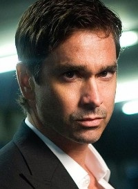 Ману Любовски