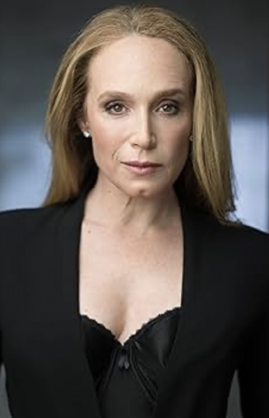 Дженнифер Коппинг