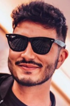 Иури Таварес