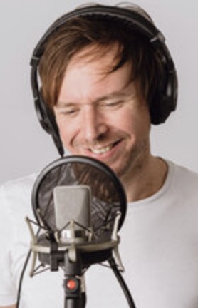 Джеймс Бартон