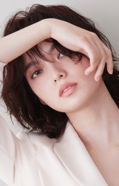 Юрина Хиратэ