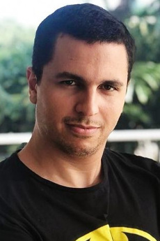 Лукас Монтейро