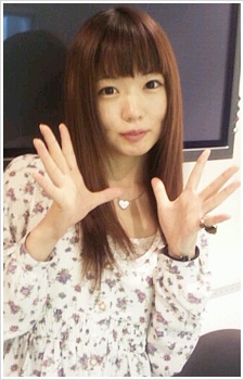 Момока Макино