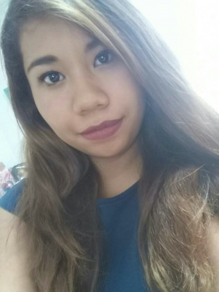 Стефани Эспиноса