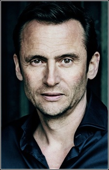 Свен Герхардт