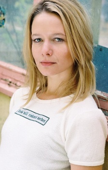 Юлиа Штёпель