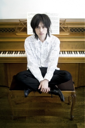 Таро Умэбаяси