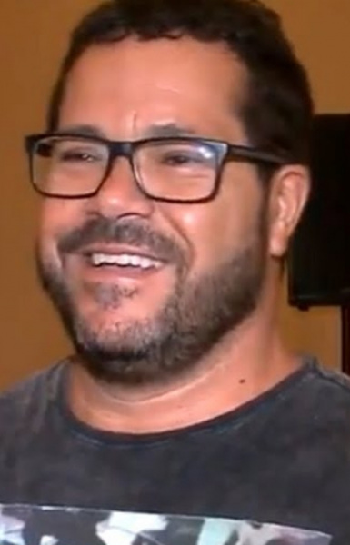 Энио Вивона