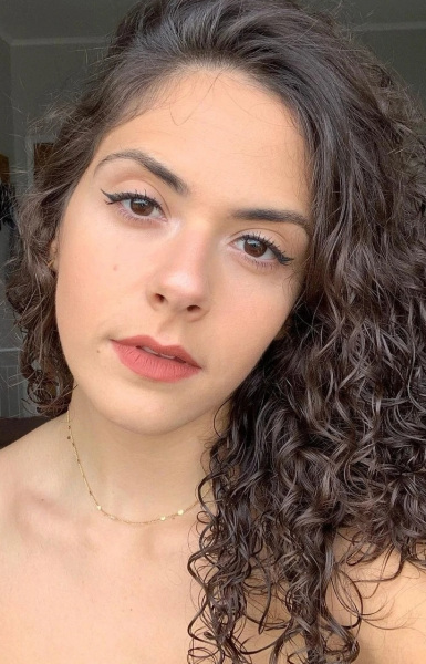 Бия Делламоника