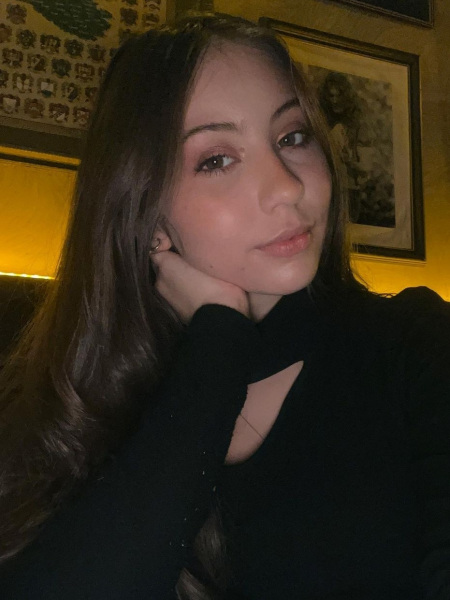 Джулия Фреитас