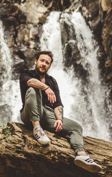 Марк Покора