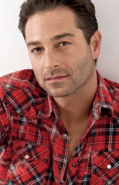 Дэнни Фезенфельд