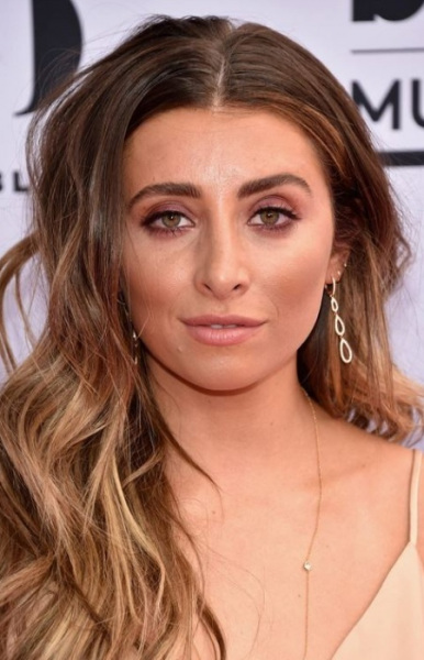 Лорен Элизабет