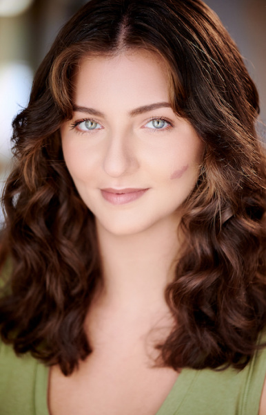 Оливия Видас