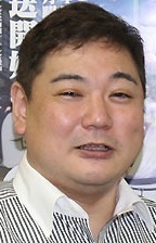 Фукаси Адзума