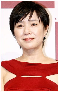 Каори Момои