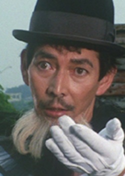 Акира Оидзуми