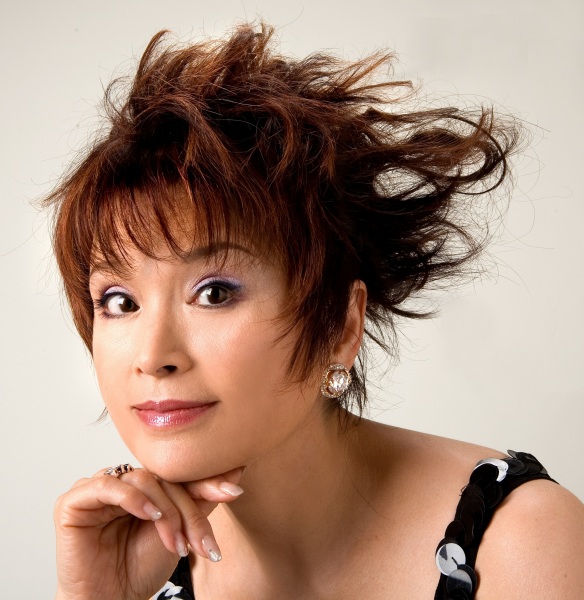 Ёко Маэкава