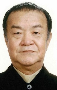 Акира Хаясака