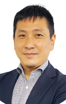 Томохиро Татино