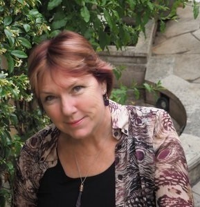 Фиона МакАртур