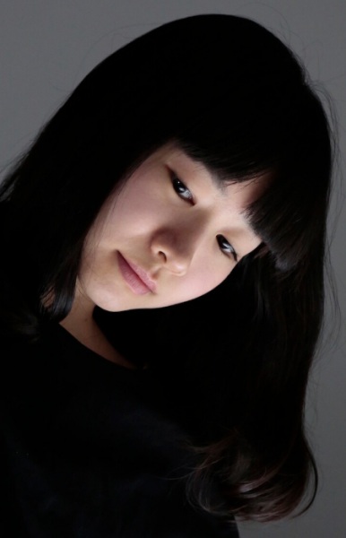 Идзуми Аояги